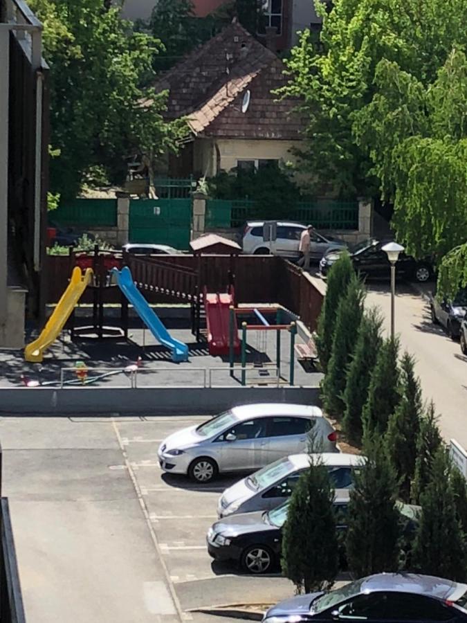 Mivardomi Accommodation Κλουζ-Ναπόκα Εξωτερικό φωτογραφία