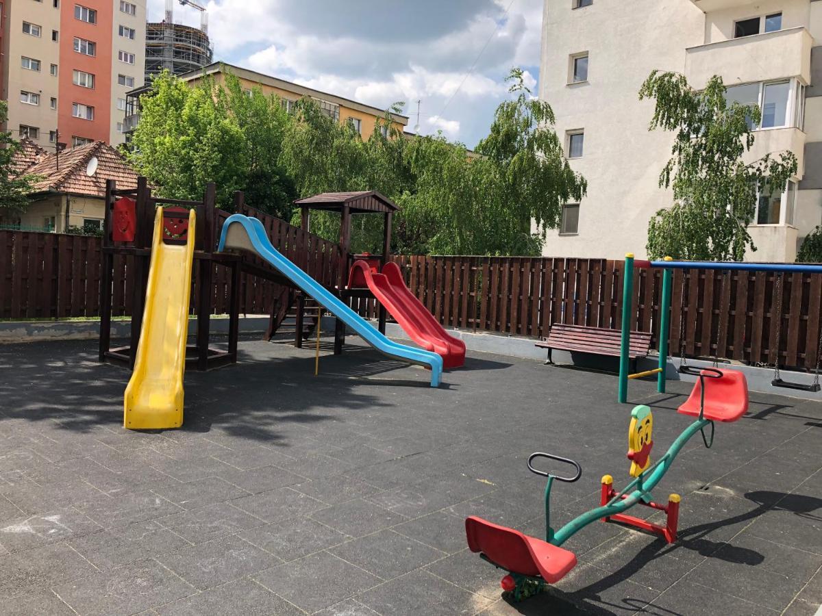 Mivardomi Accommodation Κλουζ-Ναπόκα Εξωτερικό φωτογραφία