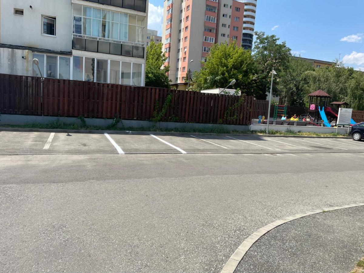 Mivardomi Accommodation Κλουζ-Ναπόκα Εξωτερικό φωτογραφία